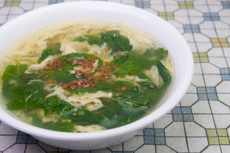 阿豐 美食心廚房 【清香美味】薄荷蛋花湯 Eggs and Mint Leaves Soup